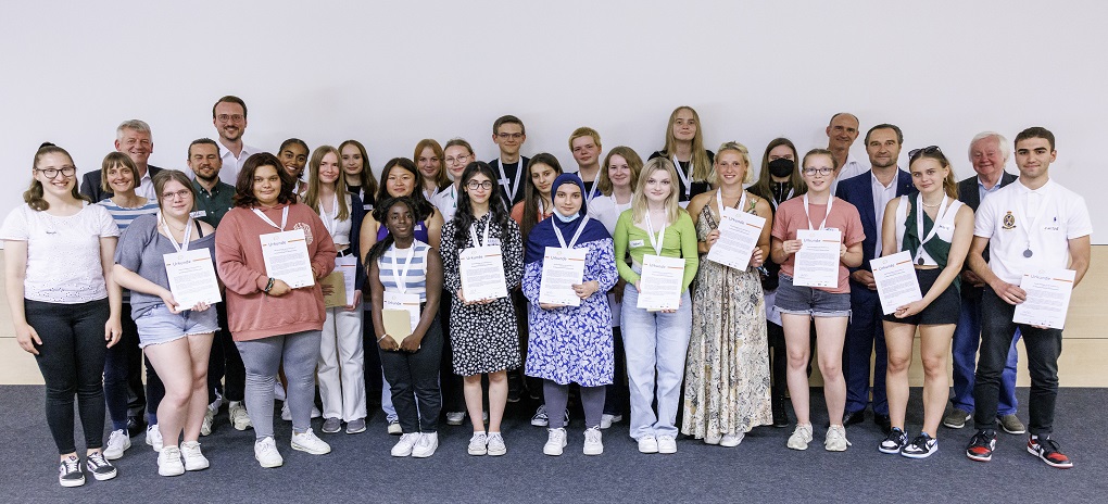 Die Absolvierenden des Studienkompass 2022
