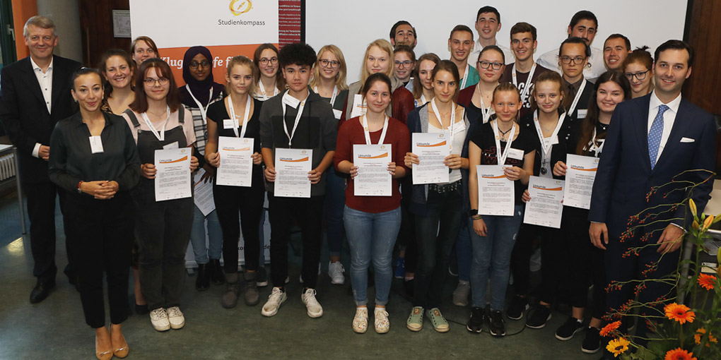 Am Standort Stuttgart sowie in Tübingen und Reutlingen kann der Studienkompass durch die Unterstützung der Karl Schlecht Stiftung angeboten werden // Foto: Thomas Hörner